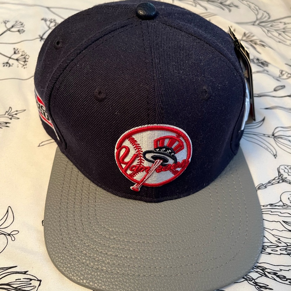 Yankees Navy and Gray Baseball Cap